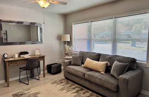 Ocala House | Cute, cozy & close to downtown