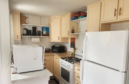 Minneapolis Apartment | Cute, cozy, colorful, small duplex unit