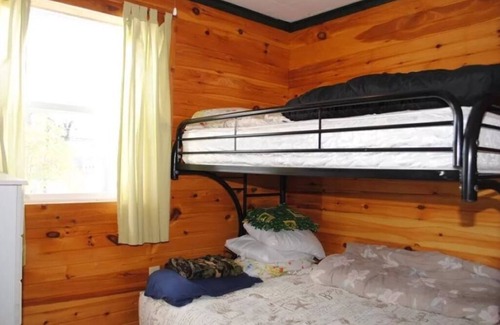 Houghton Lake Heights Cabin | Cute, Cozy, Fun cabin for all to enjoy