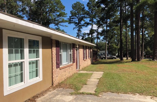 Fayetteville House | Cute house in a central location near cape fear hospital and Fort Liberty.