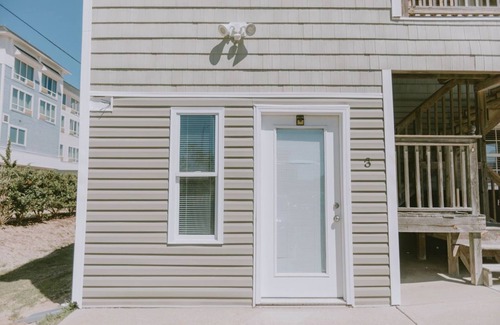 Kill Devil Hills Apartment | Cute Modern Piece of Paradise Just Steps to the Ocean! New and Modern Oasis!