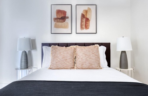 North End Apartment | Cute North End 2BR steps from Harborwalk by Blueground