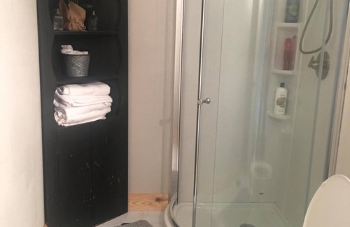 Carmine Bed & Breakfast | Cute & Relaxing Carmine Railroad Cottage on 10.5 acres.