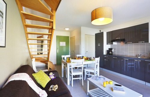 La Guymauviere-La Hulotais-La Bourelais House | Cute + Rustic Saint-Malo House | Private Entrance!