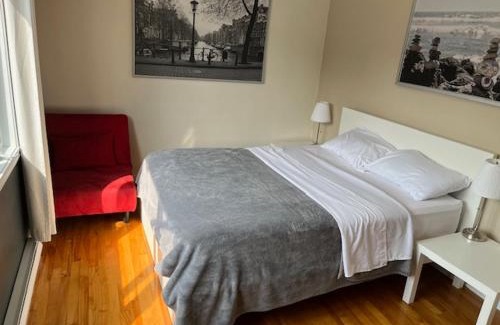 Longue-Pointe Apartment | Cute & Spacious 2 BDR condo