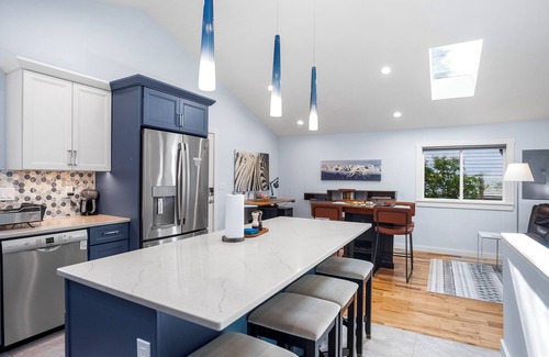 Fairmount Park House | Cute West Seattle Home w Firepit