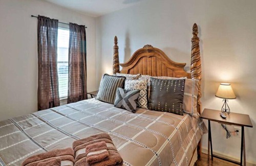 Conway House | Cutie in Conway (3-Bedroom) by RedAwning