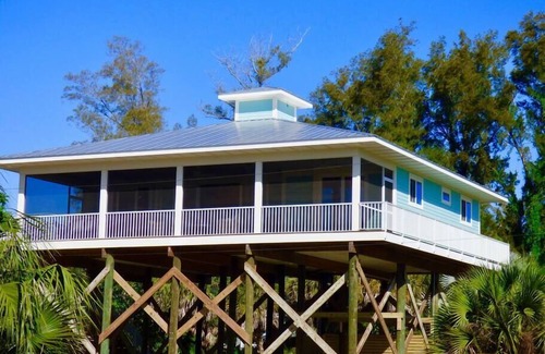 Placida House | Cuttlefish Cottage: Beautiful home with great beach views!