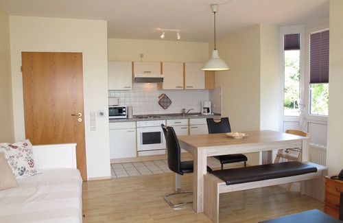 Wremen Apartment | Cuxland Ferienpark by Interhome