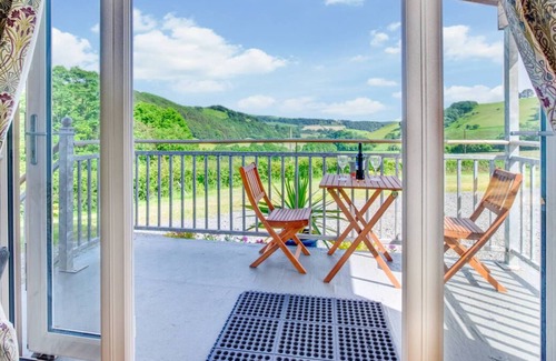 Brecon Ski Chalet | Cwmachau - Tynant in Lower Chapel