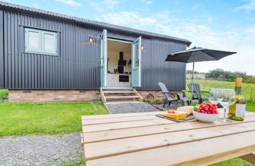 Ammanford House | Cwt Gwyrdd