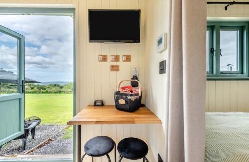 Ammanford House | Cwt Gwyrdd