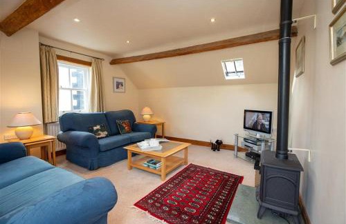 Keswick House | Cygnet Cottage
