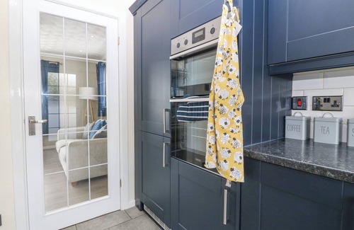 Llangefni Cottage | CYNEFIN, pet friendly, with a garden in Llangefni