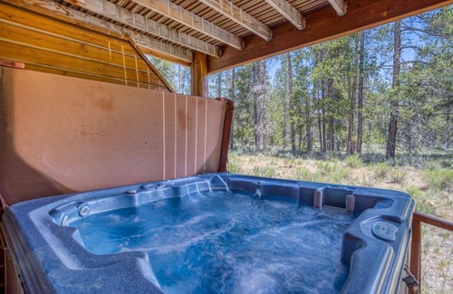 Sunriver House | Cypress Cabin Retreat - Meredith Lodging