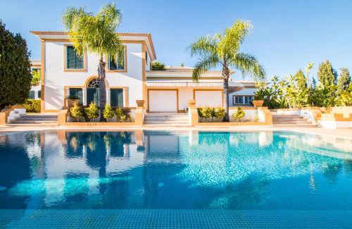 Correeira Apartment | Cypress Villa