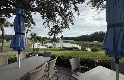 Naples Condo | CYPRESS WOODS COUNTRY CLUB/FULLY-TRANSFERRABLE BUNDLED GOLF UNIT