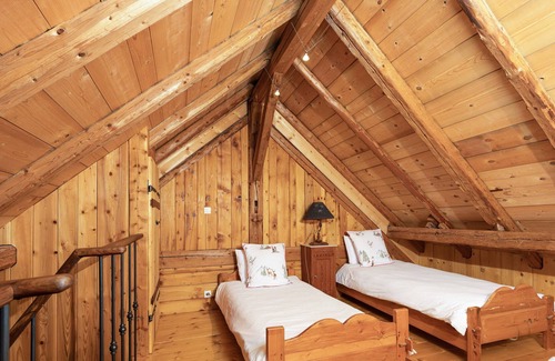 Thorens-Glieres Ski Chalet | Déconnectez au Coeur de la Forêt - Jacuzzi Billard Brasero, Départs de Randonnée