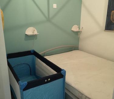 Esbly Apartment | Dépendance avec terrasse, Disneyland Paris