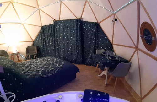 Poinson-les-Fayl Other | Dôme La vue étoilée