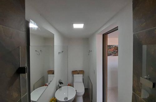 Itagui Apartment | Dúplex con hermosa vista a la ciudad deck exterior