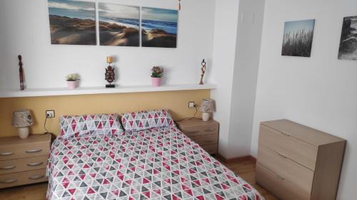 Jaen Apartment | Dúplex San Lorenzo 2 PARKING GRATUITOS Y PISCINA