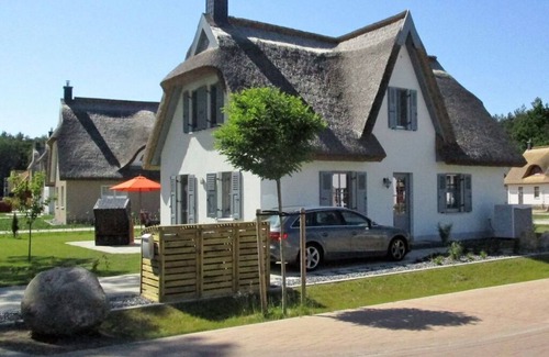 Glowe House | "Dünenwind" Comfortable holiday residence
