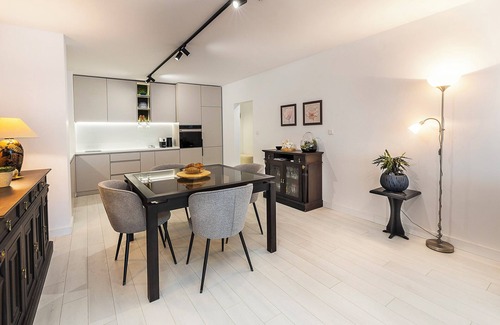 Lozenets Apartment | D-HOME nSpacious 3-bedroom home in the green hearth of Sofia