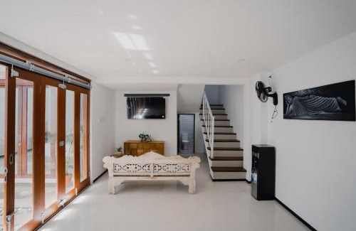 Bukit House | D'White Beach Villa