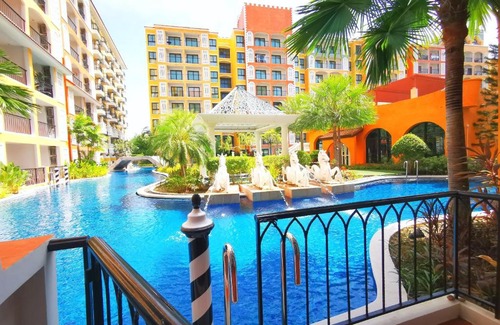 Na Chom Thian Apartment | D14 Venetian Condo Resort Pattaya Pool Connected Netflix
