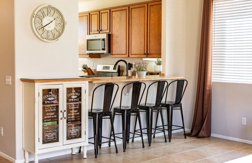 Yucaipa House | D2 - CHAPMAN HEIGHTS GEM
