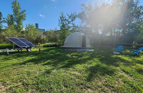 Rosedale Cabin | #D3 Rainforest Getaway Dome- 2 Dbl beds-No pets Please