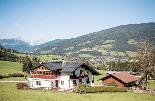 Altenmarkt im Pongau Apartment | Dachsteinblick - Holiday home Kirchgasser
