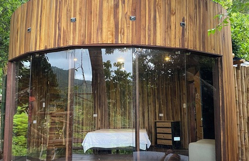 Los Naranjos Cabin | Dacnis tayrona glamping