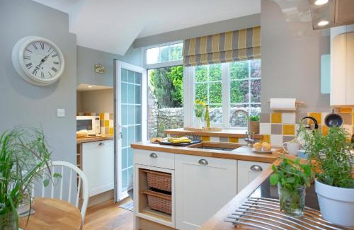 Sidmouth House | Dairy Cottage