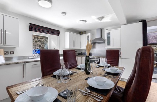 Bamburgh House | Dairy Cottage - North East Escapes