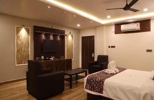 Srikakulam Hotel | Dakshin Suites