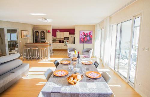 Concarneau Apartment | -DALIA- Appartement centre-ville-terasse-parking