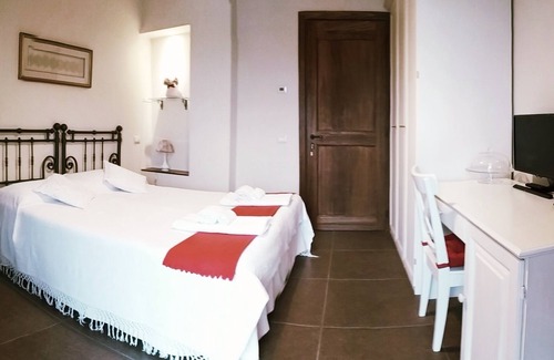 Grotte di Castro Other | DALIA double room