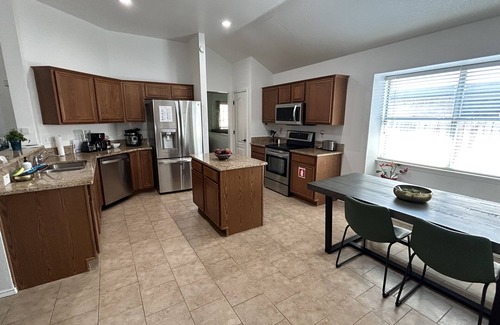 Cedar Hill House | Dallas, Duncanville, Cedar Hill, Grand Prairie, Peaceful area, walking trails