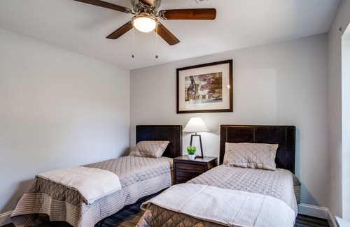 Oak Cliff House | Dallas Nursing/Executive Relocation Temp Housing