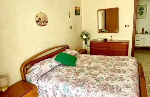 Municipio 1 Apartment | DamaniL apartment