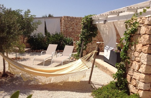 Lampedusa Villa | Dammuso in the countryside
