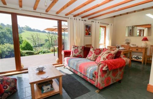 Pentrefelin House | Dan Castell Cottage