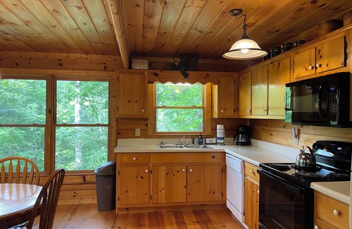 Blue Ridge Cabin | Dancing Bear-Blue Ridge GA