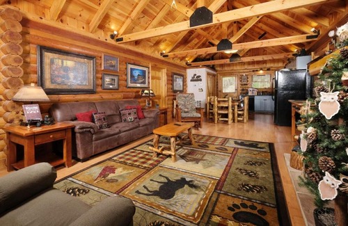 Sevierville Villa | Dancing Bear