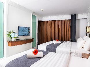Talat Yot Hotel | Dang Derm In The Park Khaosan