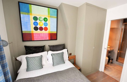 Enfants-Rouges Apartment | Danholmen, 2BR/2BA, 6 people