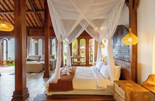 Penuktukan Hotel | Dani Beach Villa Penuktukan