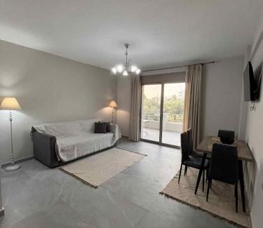 Paleros Apartment | Danita Apartments